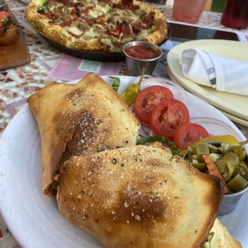 Paradise Park - Pizza Near Me - Chicago, Illinois