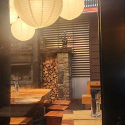 Monsoon Bar & Restaurant - Dining room