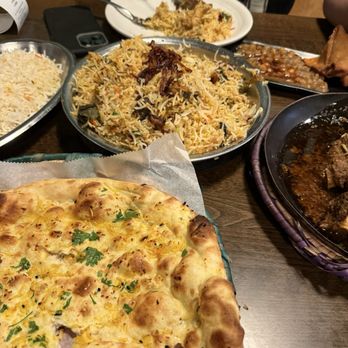Pakwan Restaurant - Chicken Briyani Garlic Naan - Halal Near Me - San Francisco, California