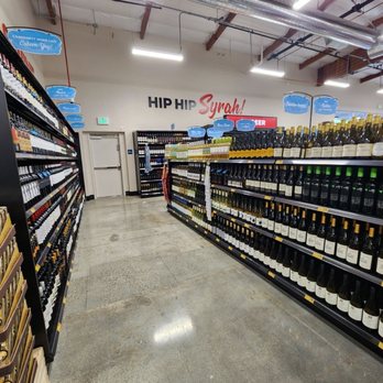Grocery Outlet - Pretty Good Wine Selection - Grocery Near Me - Lomita, California Grocery Outlet - Pretty Good Wine Selection - Grocery Near Me - Lomita, California