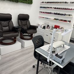 The Nail Lab - Private Nail Suite