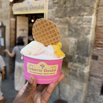 Gelateria Dondoli - Gelato Near Me - San Gimignano, SI