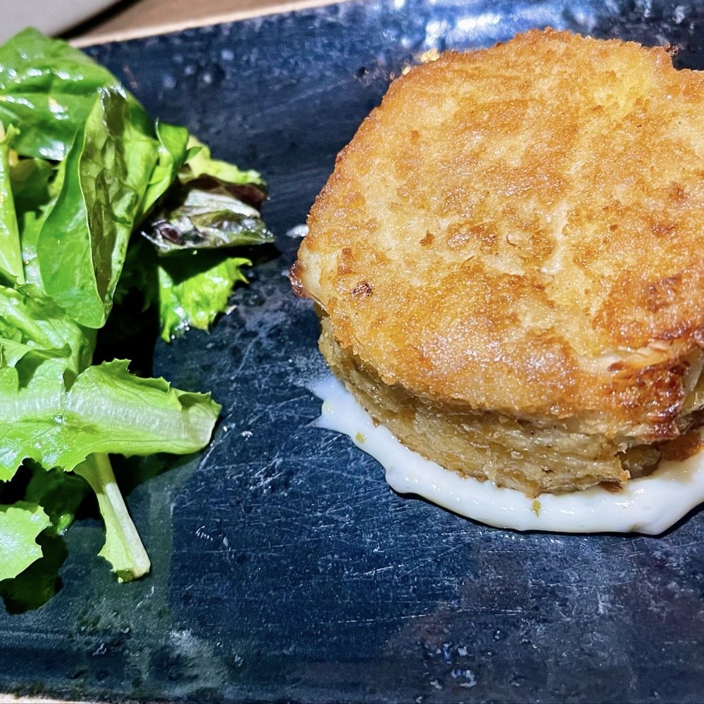 Ramsay's Kitchen - Lump crab cake - New American Near Me - Las Vegas, Nevada Ramsay's Kitchen - Lump crab cake - New American Near Me - Las Vegas, Nevada