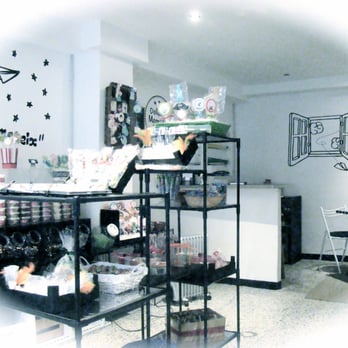 Dolços Moments - Candy Stores Near Me - Barcelona, B