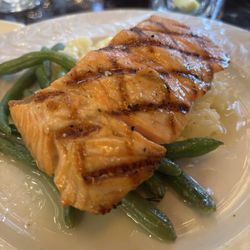 Mario's International Spas & Hotels - Salmon with overcooked mushroom risotto