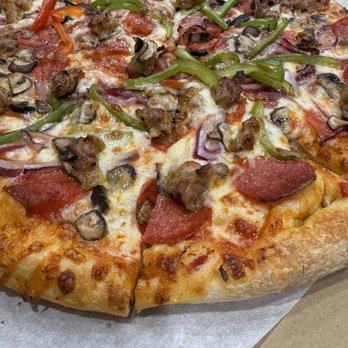Freshest Pizza - Combo pizza - Pizza Near Me - San Jose, California Freshest Pizza - Combo pizza - Pizza Near Me - San Jose, California
