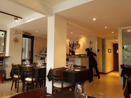Kalma Resto by null