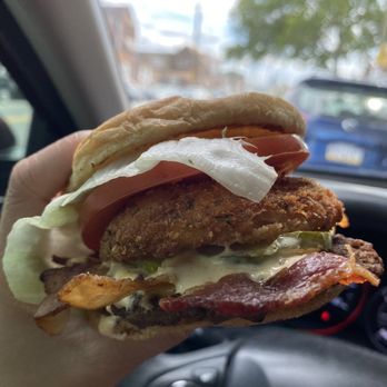 Nifty Fifty's - Single Bacon Cheeseburger - Burgers Near Me - Philadelphia, Pennsylvania