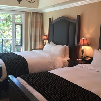 Oak Bay Beach Hotel - The room - Hotels Near Me - Victoria, British Columbia Oak Bay Beach Hotel - The room - Hotels Near Me - Victoria, British Columbia