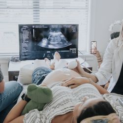 Lé Bump, Palm Beach - At Lé Bump, we bring the ultrasound equipment to you, wherever you are.
