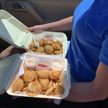 Bricks - N- Sticks - Scallop basket - Food Trucks Near Me - Searsport, Maine