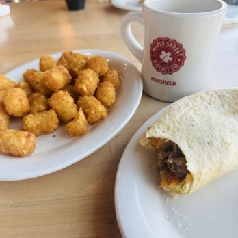 Maple Street Biscuit Company - Breakfast & Brunch Near Me - Mansfield, Texas Maple Street Biscuit Company - Breakfast & Brunch Near Me - Mansfield, Texas