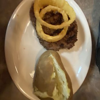 Capri's Italian Restaurant - Tuscan Sirloin - Italian Near Me - Boiling Springs, South Carolina