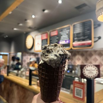 Salt & Straw - Ice Cream & Frozen Yogurt Near Me - Miami Beach, Florida Salt & Straw - Ice Cream & Frozen Yogurt Near Me - Miami Beach, Florida