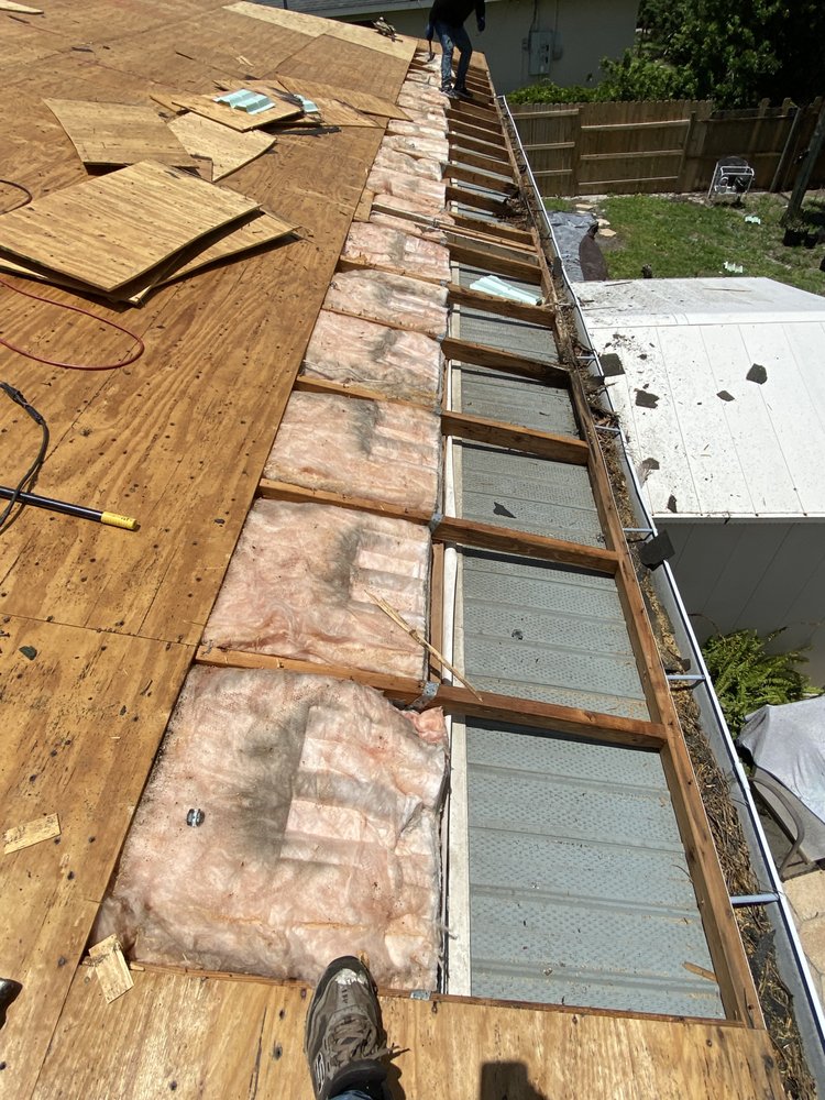 Slide of Kelly Roofing