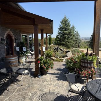 Fergedaboudit Vineyard & Winery - Front patio - Wine Tasting Room Near Me - Hanover, Illinois