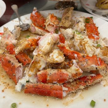 Golden Palace - Steamed King Crab with Garlic&Scallion - Chinese Near Me - Flushing, New York