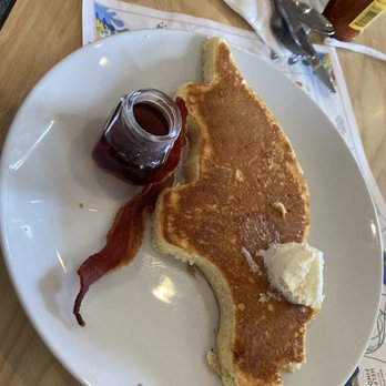 Sunny Street Cafe - Dinosaur pancake - Breakfast & Brunch Near Me - Columbus, Ohio Sunny Street Cafe - Dinosaur pancake - Breakfast & Brunch Near Me - Columbus, Ohio