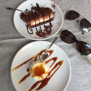 Il Grottino - Tiramisu and panna cotta, both were delicious, best we've had in awhile! - Italian Near Me - Riomaggiore, SP
