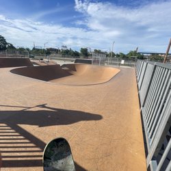 East Orange Memorial Skate Park - Bowl