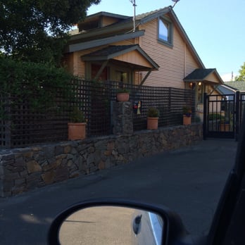 Sonoma's Best Guests Cottages - First time I've stayed here, I am completely enchanted! - Guest Houses Near Me - Sonoma, California Sonoma's Best Guests Cottages - First time I've stayed here, I am completely enchanted! - Guest Houses Near Me - Sonoma, California