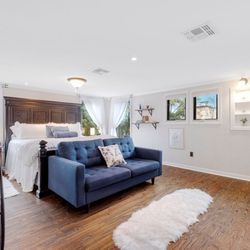 Hidden Hill Stays - Inside the Nest. 360 degree window views. Walk in shower and coffee nook area.