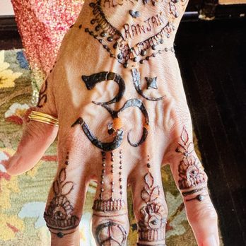 Henna Traditions - 4 hours after application - Henna Artists Near Me - Fremont, California Henna Traditions - 4 hours after application - Henna Artists Near Me - Fremont, California