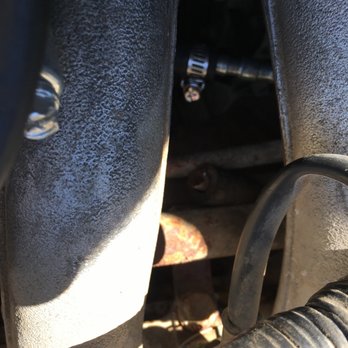 Richards Imported - Another picture of the hose remnants that they forgot to remove when they attached the new hose. - Auto Repair Near Me - Tarpon Springs, Florida Richards Imported - Another picture of the hose remnants that they forgot to remove when they attached the new hose. - Auto Repair Near Me - Tarpon Springs, Florida