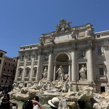 Fontana di Trevi - Landmarks & Historical Buildings Near Me - Rome, RM