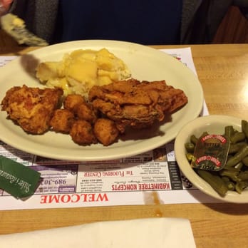 Shaker's - Broaster Chicken - Breakfast & Brunch Near Me - Houghton Lake, Michigan