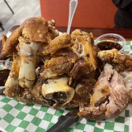 Crispy Pata