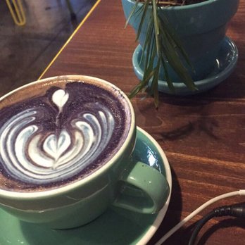 Public Square - Blackberry Lavender Latte 10/10 - Coffee & Tea Near Me - La Mesa, California