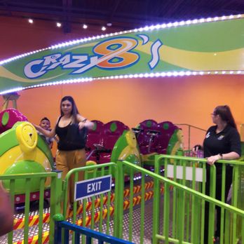 John's Incredible Pizza - Carson - Crazy 8.. friends said it was cool - Arcades Near Me - Carson, California
