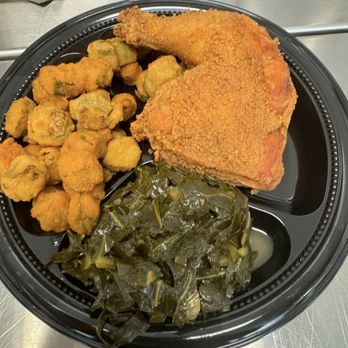 3 Queenz Q'uisine - Fried Leg Quarter, Collards, Fried Okra, Corn Muffin - Food Trucks Near Me - Locust, North Carolina 3 Queenz Q'uisine - Fried Leg Quarter, Collards, Fried Okra, Corn Muffin - Food Trucks Near Me - Locust, North Carolina