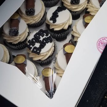 Cakes by Cynthia - Cupcakes Near Me - Arbutus, Maryland Cakes by Cynthia - Cupcakes Near Me - Arbutus, Maryland