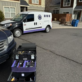 Glasstronaut Windshield Repair - Windshield Installation & Repair Near Me
