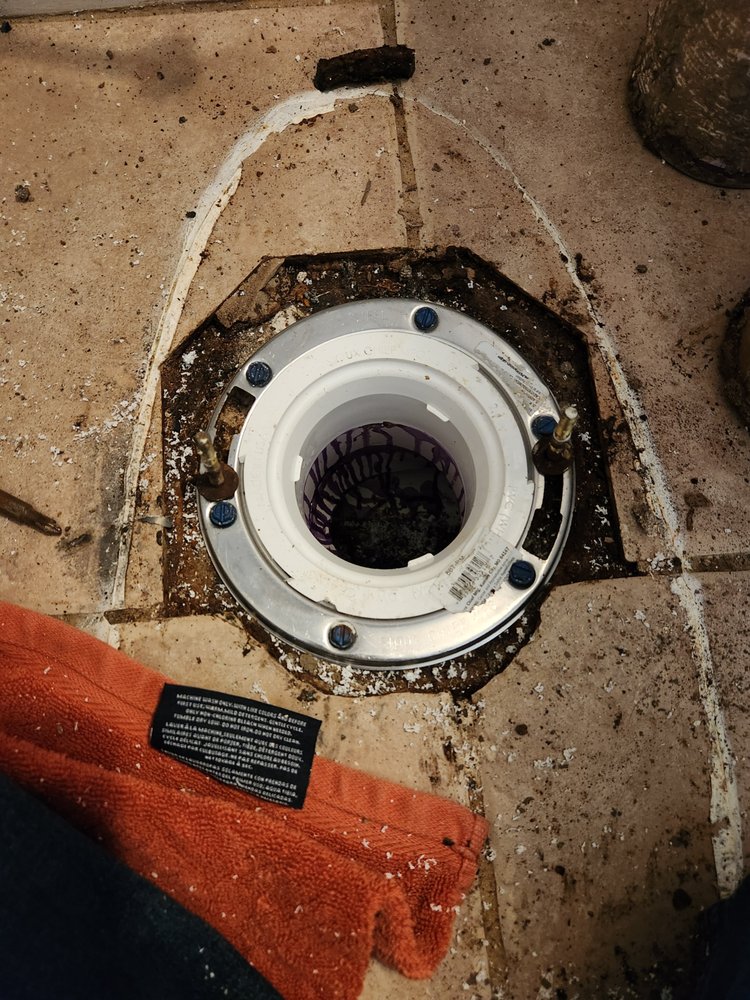 Slide of PlumbPros