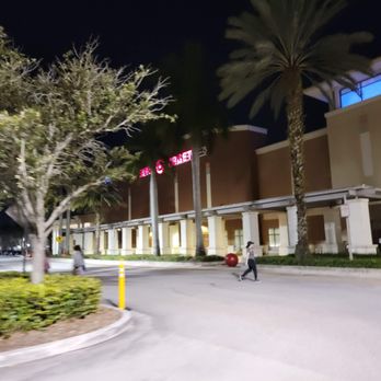 Target - Outside - Department Stores Near Me - Coral Springs, Florida Target - Outside - Department Stores Near Me - Coral Springs, Florida