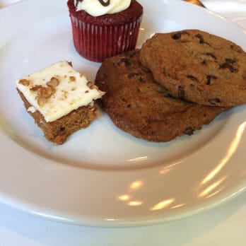 Ray's On the River - Dessert - Seafood Near Me - Sandy Springs, Georgia