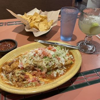 Casa Ramos Mexican Restaurant - Burrito, chips, salsa, and margarita - Mexican Near Me - Yreka, California
