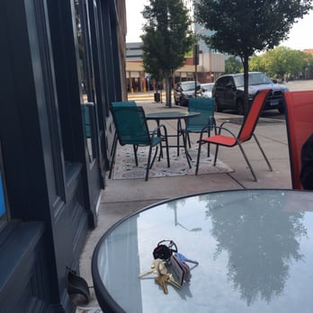 Leisha's Bakeria - Breakfast & Brunch Near Me - Bridgeport, Connecticut