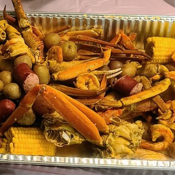 Caribbean Cuisine 340 - Crab boil - Caterers Near Me