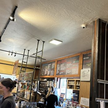 River Rock Roasting Co - Inside - Coffee & Tea Near Me - La Verkin, Utah River Rock Roasting Co - Inside - Coffee & Tea Near Me - La Verkin, Utah