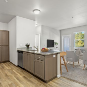 The Fairway Apartments - Apartments Near Me - Salem, Oregon The Fairway Apartments - Apartments Near Me - Salem, Oregon
