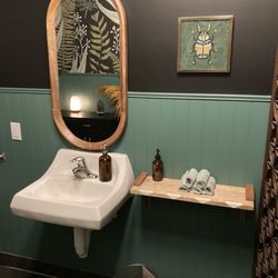 The Hive Salon