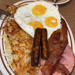 Perfect breakfast. #3 egg breakfast with meats & hashbrowns. Perfect breakfast. #3 egg breakfast with meats & hashbrowns.