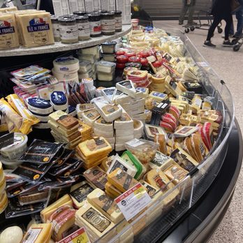 Publix - Cheese, Cheese, Cheese - Grocery Near Me - Greenville, South Carolina