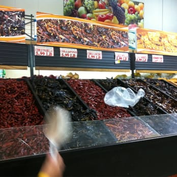 Super Compare Foods - Fresh dry chile peppers and dry beans - Grocery Near Me - Fayetteville, North Carolina