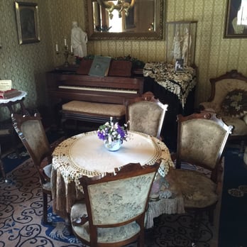 Lathrop House - Parlor - Landmarks & Historical Buildings Near Me - Redwood City, California Lathrop House - Parlor - Landmarks & Historical Buildings Near Me - Redwood City, California