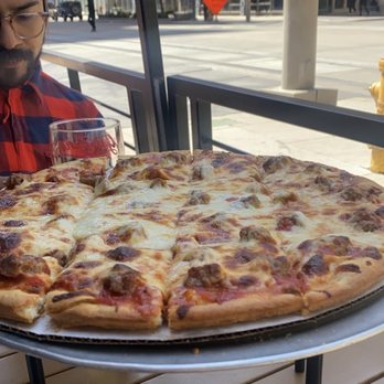 Giordano's - Pizza Near Me - Denver, Colorado